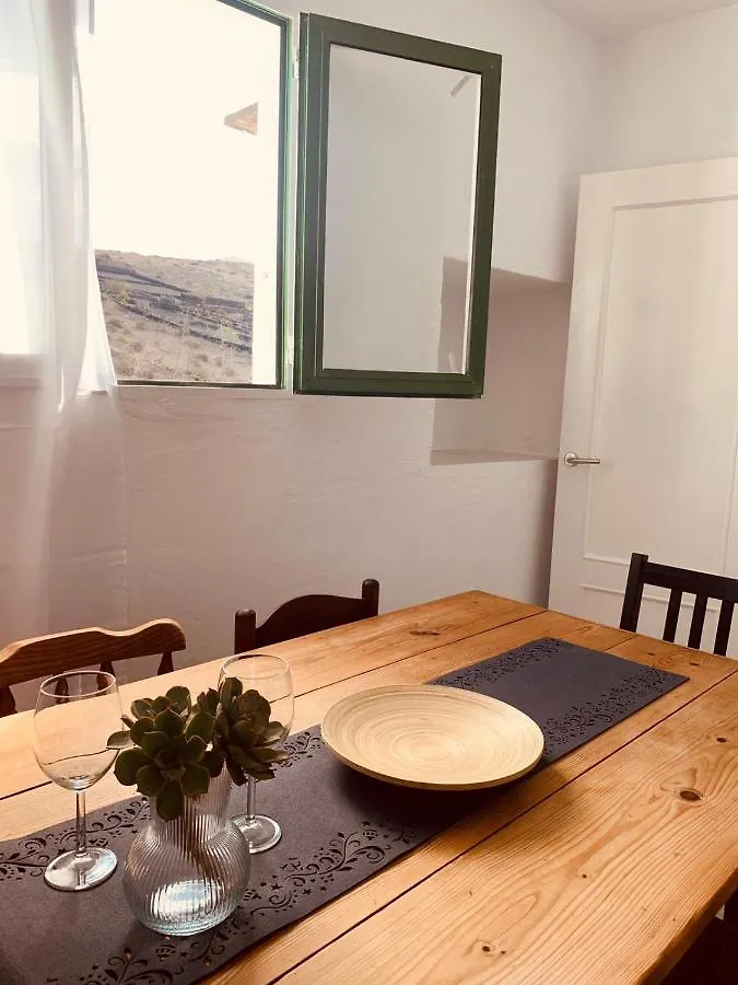 Villa Campo Y Lava Tías Сasa de vacaciones
