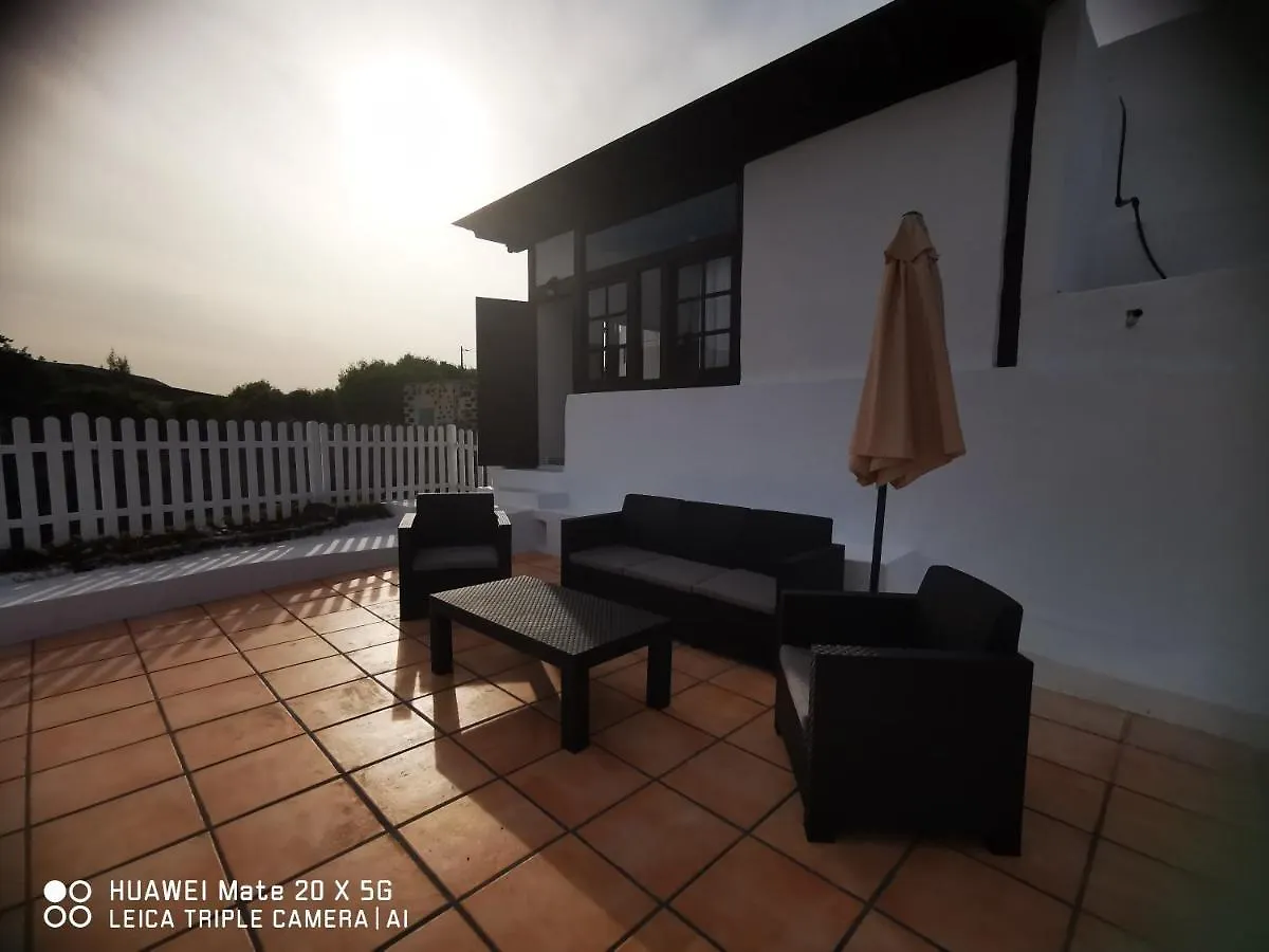 Campo Y Lava Villa Tias